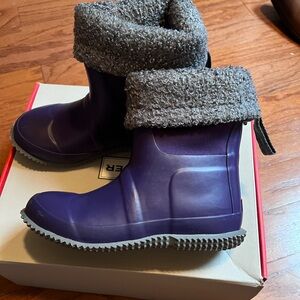 Girls Purple Hunter Boots
